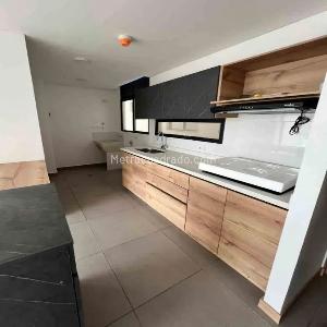 Apartamento de 3 alcobas en venta en Mejia Robledo, Pereira, 85 m² · foto 2 de 11
