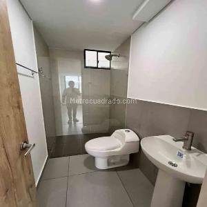 Apartamento de 3 alcobas en venta en Mejia Robledo, Pereira, 85 m² · foto 6 de 11