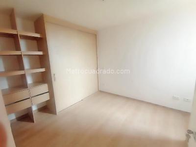 Apartamento en venta en Fontibon, Bogotá · foto 3 de 16