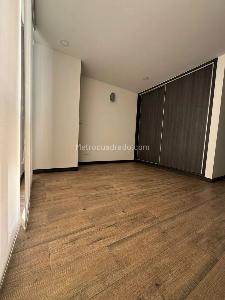 Apartamento en venta en Pinares, Pereira · foto 9 de 16