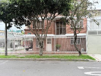 Casa de 5 alcobas en venta en Sevilla Norte, Bogotá, 220 m² · foto 3 de 7