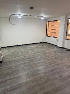 Apartamento de 1 alcoba en venta en Chico, Bogotá, 45 m² · foto 6 de 8