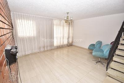 Casa de 5 alcobas en venta en Maldonado, Tunja, 200 m² · foto 2 de 20