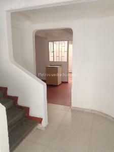 Casa de 4 alcobas en venta en Villas De Granada, Bogotá, 45 m² · foto 14 de 14