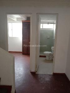Casa de 4 alcobas en venta en Villas De Granada, Bogotá, 45 m² · foto 5 de 14
