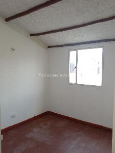 Casa de 4 alcobas en venta en Villas De Granada, Bogotá, 45 m² · foto 8 de 14