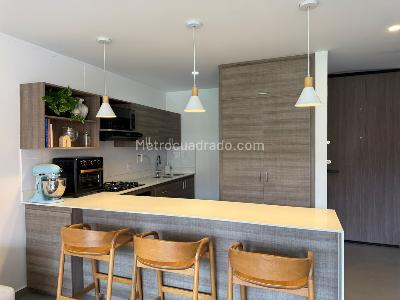 Apartamento en venta en Loma Del Escobero, Envigado · foto 6 de 16