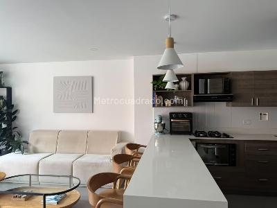 Apartamento en venta en Loma Del Escobero, Envigado · foto 5 de 16