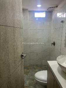 Apartamento de 3 alcobas en venta en Florida Nueva, Medellín, 138 m² · foto 14 de 14
