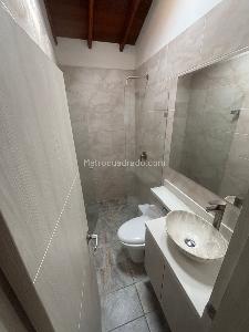 Apartamento de 3 alcobas en venta en Florida Nueva, Medellín, 138 m² · foto 7 de 14