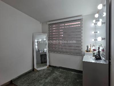 Apartamento en venta en Villas De Granada, Bogotá · foto 10 de 20