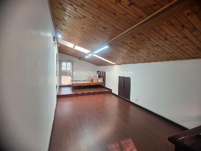 Apartamento en venta en Villas De Granada, Bogotá · foto 4 de 20
