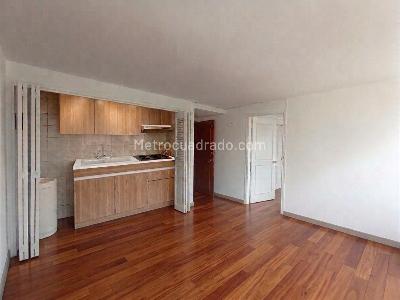 Apartamento de 1 alcoba en venta en Chico, Bogotá, 35 m² · foto 3 de 7