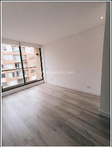 Apartamento de 2 alcobas en venta en Los Rosales Chico, Bogotá, 76 m² · foto 6 de 9