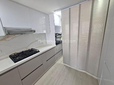 Apartamento en venta en Alhambra, Bogotá · foto 4 de 17