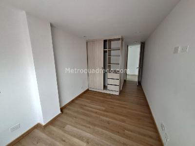 Apartamento en venta en Alhambra, Bogotá · foto 14 de 17