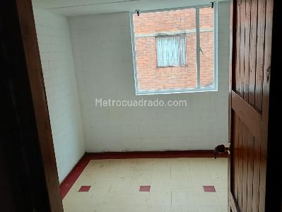 Casa en venta en Alcaparros, Bogotá · foto 7 de 10