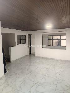 Casa de 5 alcobas en venta en Kennedy, Bogotá, 300 m² · foto 3 de 18