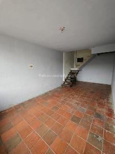 Casa de 5 alcobas en venta en Kennedy, Bogotá, 300 m² · foto 5 de 18