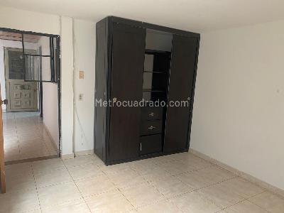Casa de 5 alcobas en venta en Kennedy, Bogotá, 300 m² · foto 8 de 18