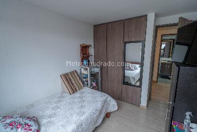 Apartamento de 3 alcobas en venta en San Cipriano Britalia, Bogotá, 72 m² · foto 12 de 16