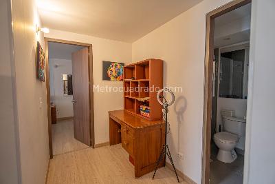 Apartamento de 3 alcobas en venta en San Cipriano Britalia, Bogotá, 72 m² · foto 8 de 16