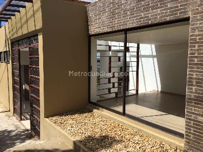 Casa de 3 alcobas en venta en Camino Al Meta, La Calera, 300 m² · foto 15 de 19
