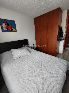 Apartamento de 3 alcobas en venta en Mazuren Colina, Bogotá, 70 m² · foto 3 de 18