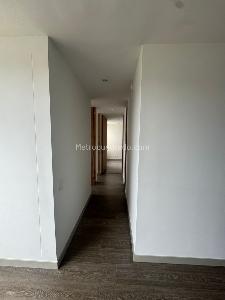Apartamento de 3 alcobas en venta en Lusitania, Bogotá, 56 m² · foto 8 de 10