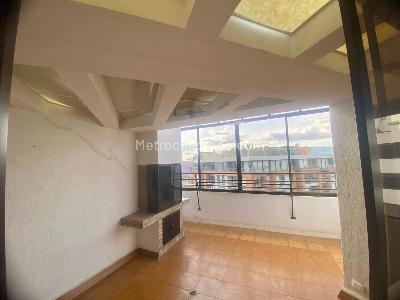 Apartamento de 4 alcobas en venta en Santa Barbara Central, Bogotá, 172 m² · foto 10 de 15