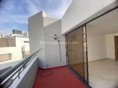 Apartamento de 4 alcobas en venta en Santa Barbara Central, Bogotá, 172 m² · foto 14 de 15