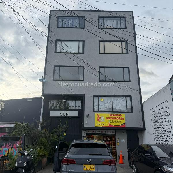 Apartamento en Arriendo, SANTA SOFIA Zona Urbana, Bogotá D.C.