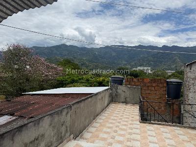 Casa de 3 alcobas en venta en Jordan, Ibagué, 198 m² · foto 9 de 20