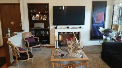 Apartamento de 3 alcobas en venta en Chico Parque De La 93, Bogotá, 147 m² · foto 11 de 17