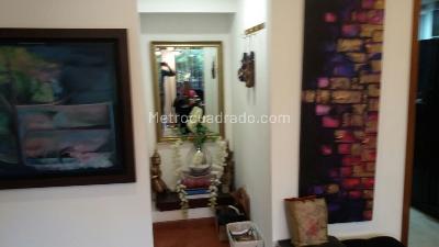 Apartamento de 3 alcobas en venta en Chico Parque De La 93, Bogotá, 147 m² · foto 3 de 17