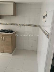 Apartamento de 3 alcobas en venta en Castilla Reservado, Bogotá, 62 m² · foto 19 de 20