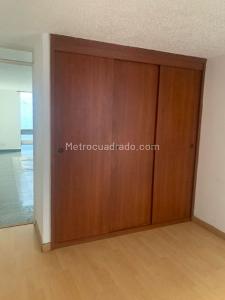 Apartamento de 3 alcobas en venta en Castilla Reservado, Bogotá, 62 m² · foto 5 de 20