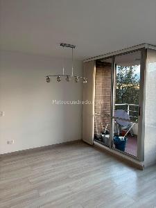 Apartamento en venta en Villas Del Mediterraneo, Bogotá · foto 5 de 14