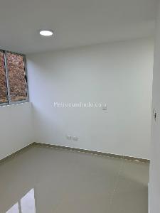 Apartamento de 2 alcobas en venta en Aguacatal, Cali, 45 m² · foto 7 de 18