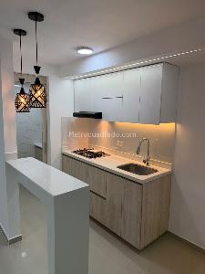 Apartamento de 2 alcobas en venta en Aguacatal, Cali, 45 m² · foto 4 de 18