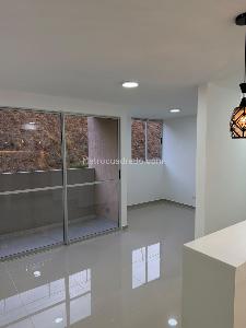 Apartamento de 2 alcobas en venta en Aguacatal, Cali, 45 m² · foto 3 de 18