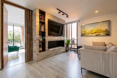 Casa de 5 alcobas en venta en Los Arrayanes, Bogotá, 317 m² · foto 8 de 17
