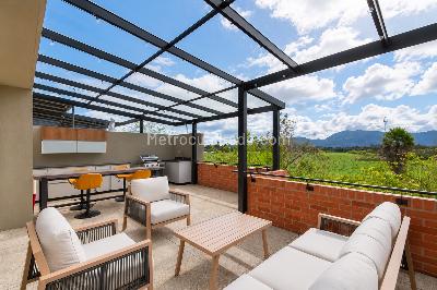 Casa de 5 alcobas en venta en Los Arrayanes, Bogotá, 317 m² · foto 14 de 17