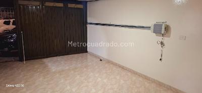 Casa de 4 alcobas en arriendo en Belen La Nubia, Medellín, 170 m² · foto 17 de 18