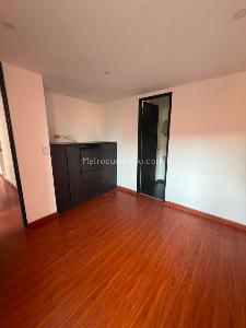 Apartamento de 2 alcobas en venta en Madelena, Bogotá, 45 m² · foto 5 de 11