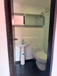 Apartamento de 2 alcobas en venta en Madelena, Bogotá, 45 m² · foto 7 de 11