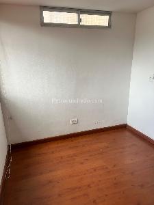Apartamento de 2 alcobas en venta en Cedritios, Bogotá, 77 m² · foto 2 de 13