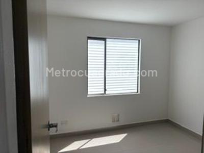 Apartamento en venta en Club De Los Lagartos, Bogotá · foto 4 de 9