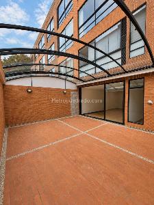 Apartamento en venta en Cedritos Las Margaritas, Bogotá · foto 2 de 18