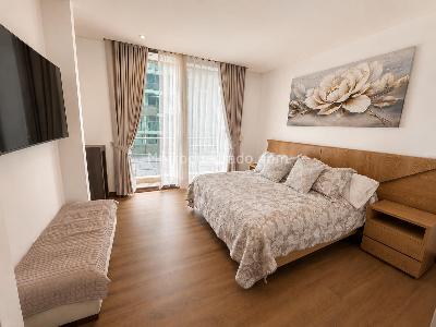 Apartamento de 2 alcobas en venta en Chico Reservado, Bogotá, 153 m² · foto 4 de 16
